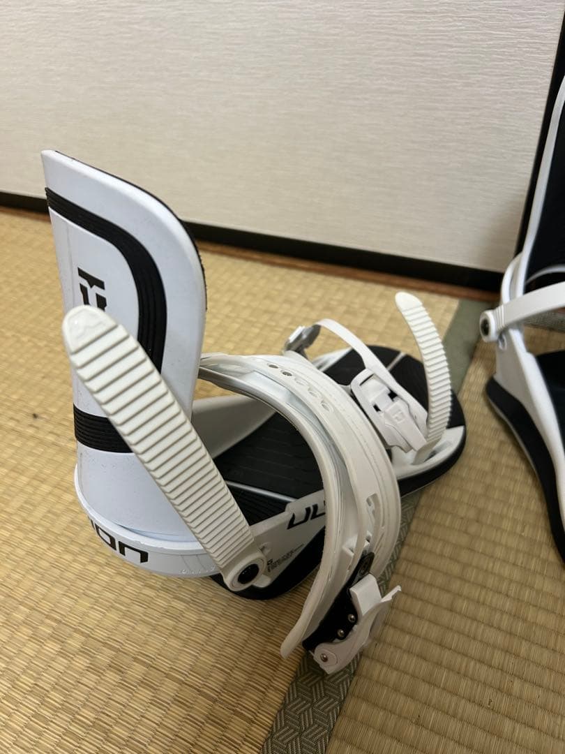 UNION スノーボードビンディング Mサイズ ホワイト