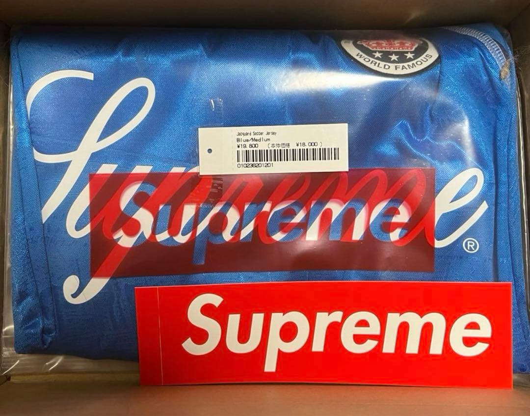 supreme サッカーシャツ　新品未使用　Mサイズ　ブルー　青