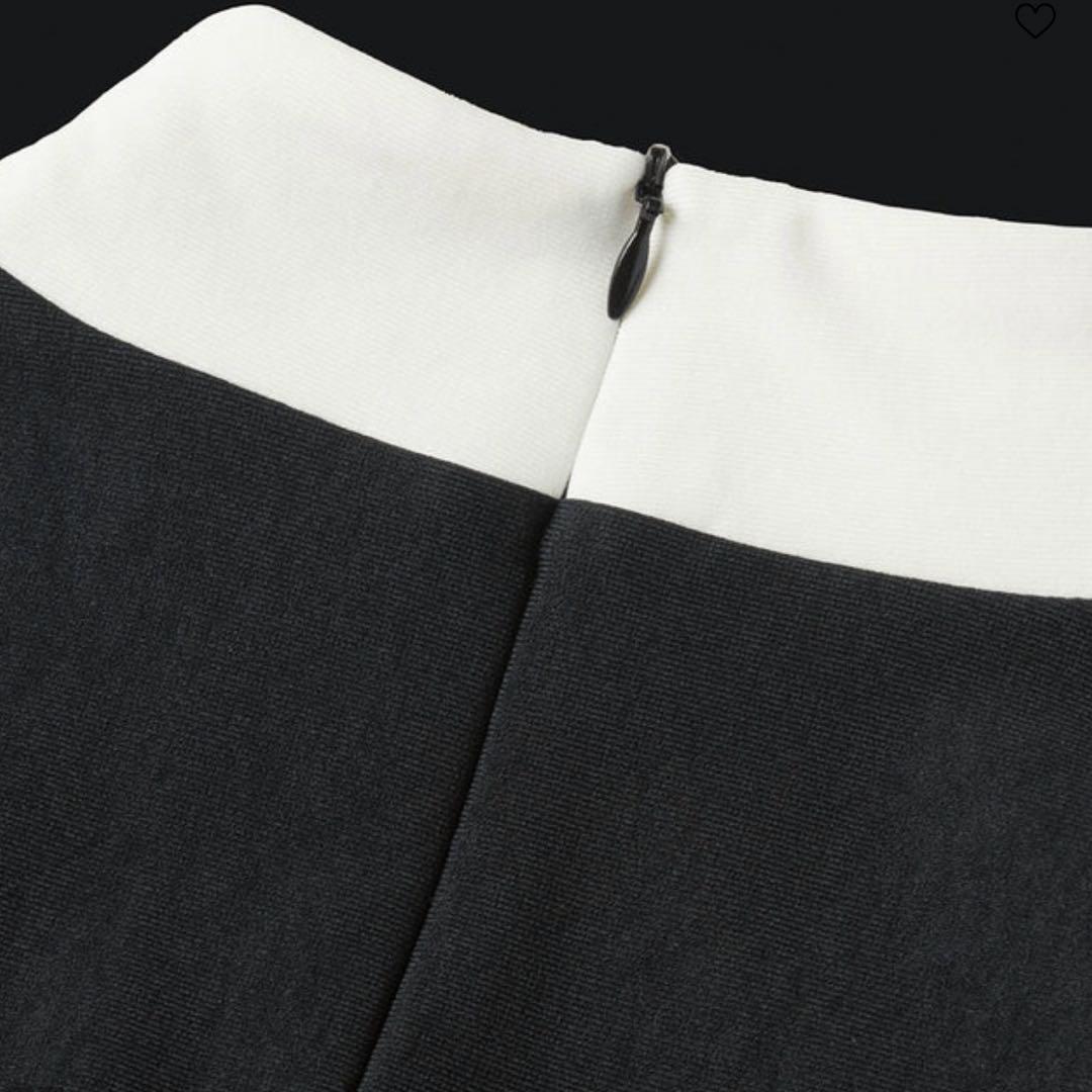 CPGチェーンロゴグラフィカルワンピース Ｌ新品