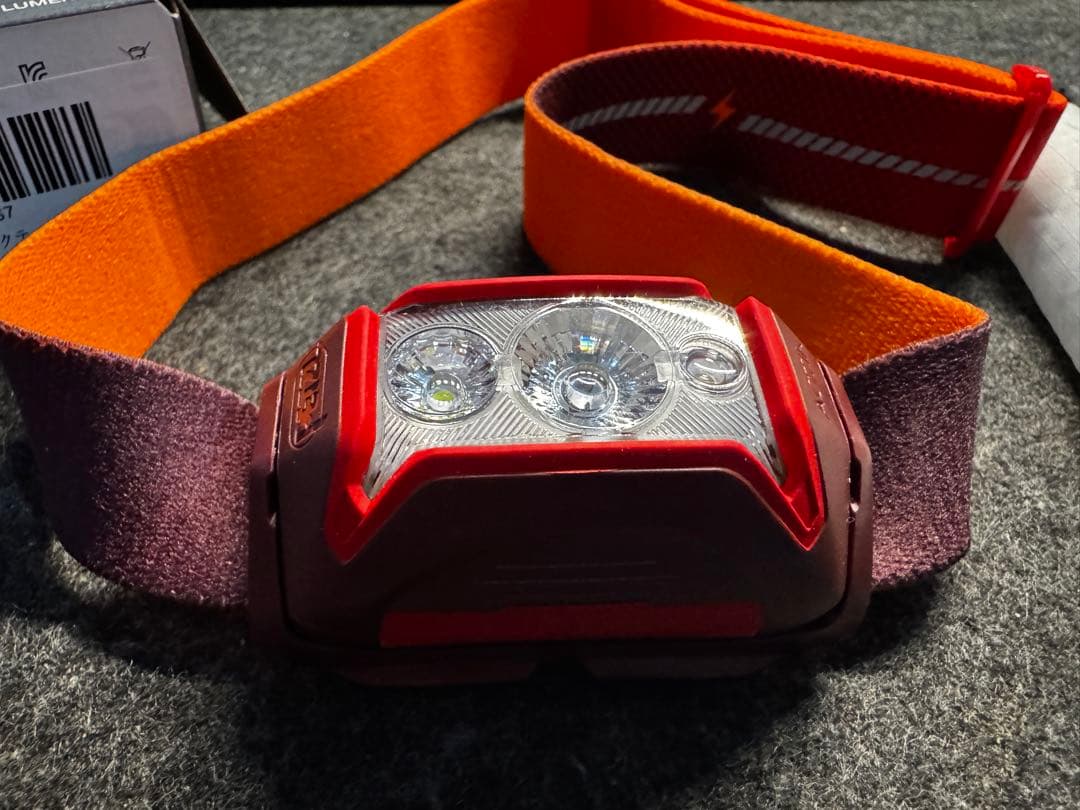 Petzl ACTIK CORE ヘッドランプ 625ルーメン