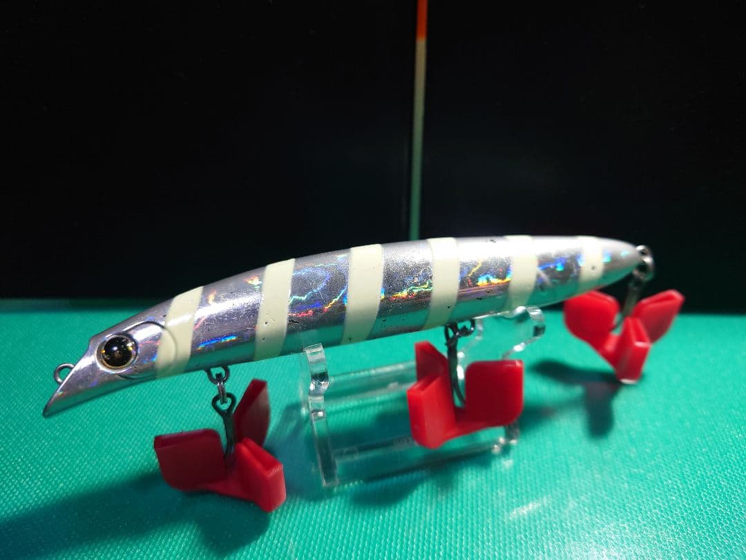 メーカーいろいろ(オールドルアー) １９コ＋サービスルアー３コセット売り計22コ