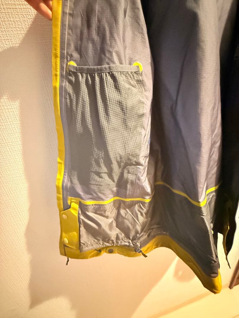 【セール】Patagonia パウスレイヤージャケット GORE-TEX PRO