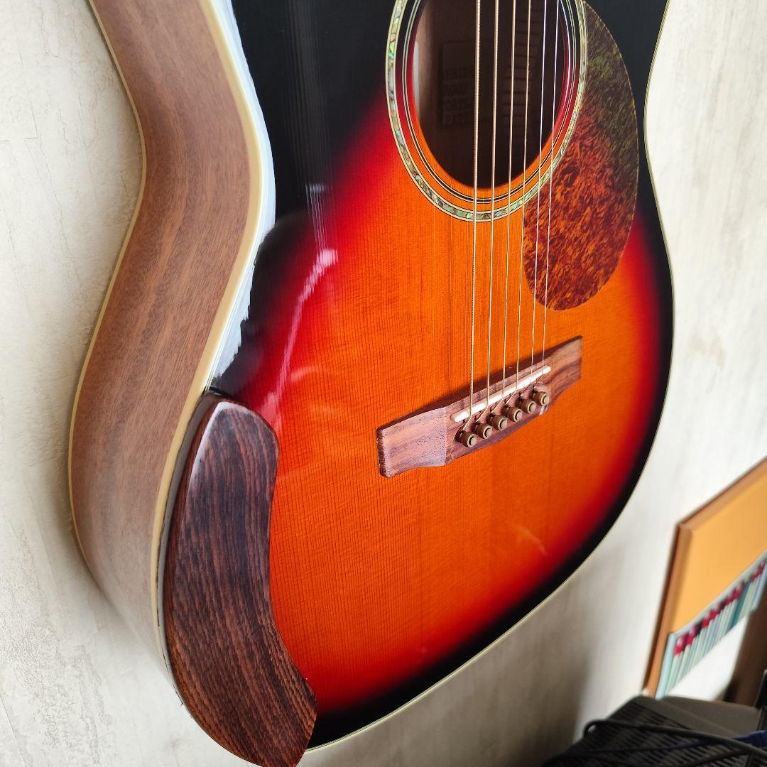 Cort Earth 200GC 3TS トップ＆バック単板 アームレスト仕様