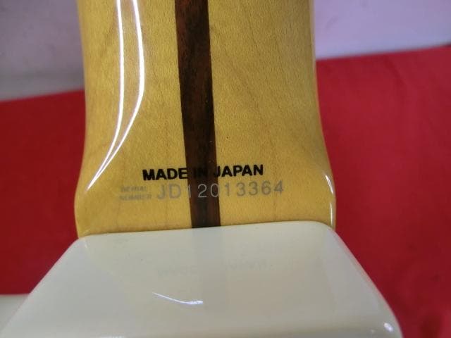 147：Fender Stratocaster　フェンダー　日本製　ジャンク