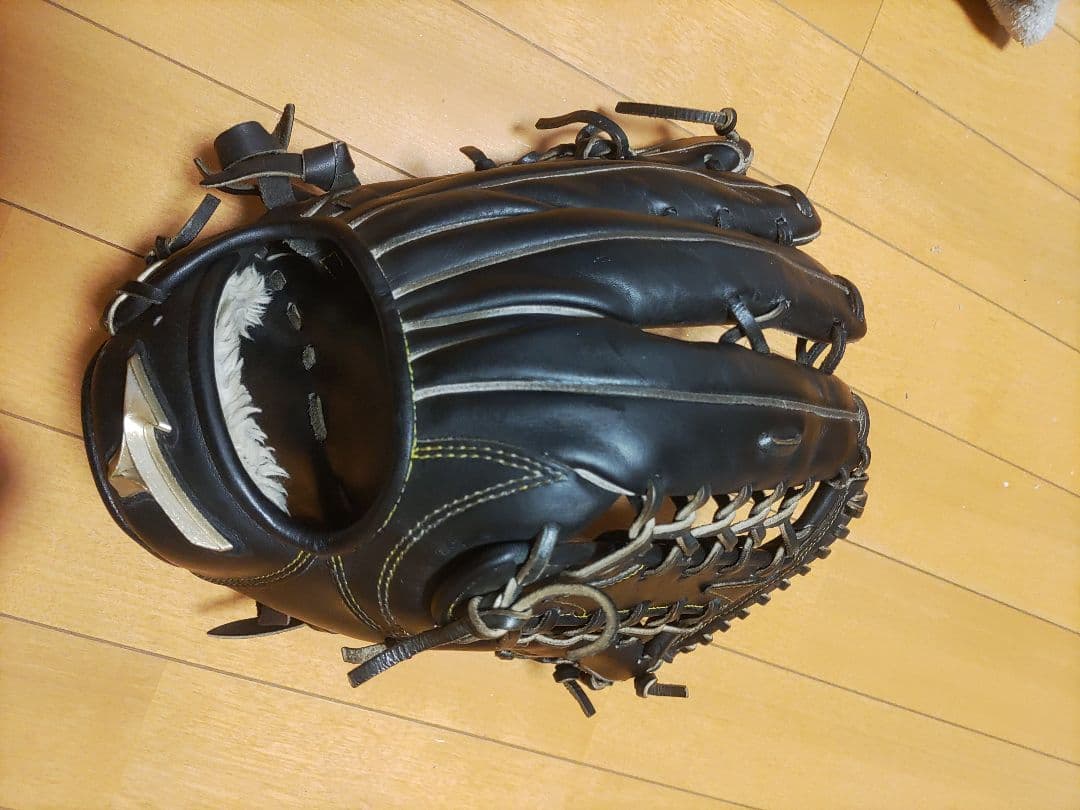 ミズノグローバルエリート　美品　 外野用軟式グローブ 黒 サイズ18N