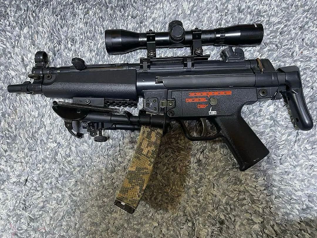JAC MP5 A5 ガスガン　スコープ付き　AK m16 m870