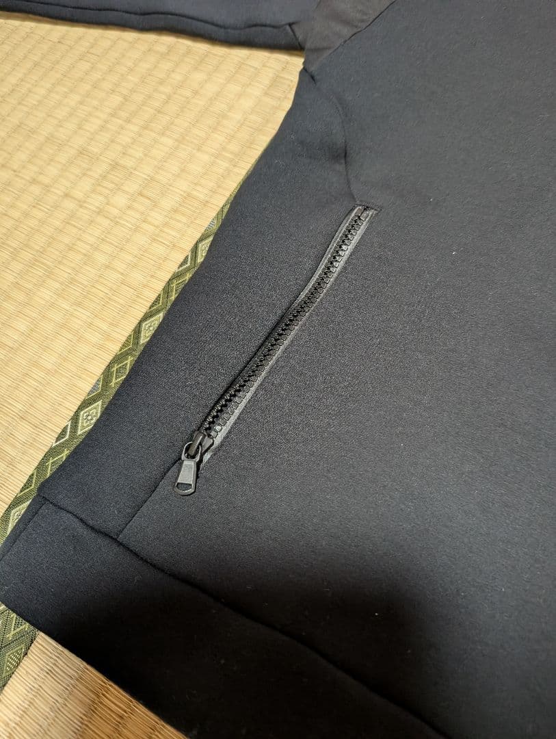 TFW49　 パーカー黒　XL　美品