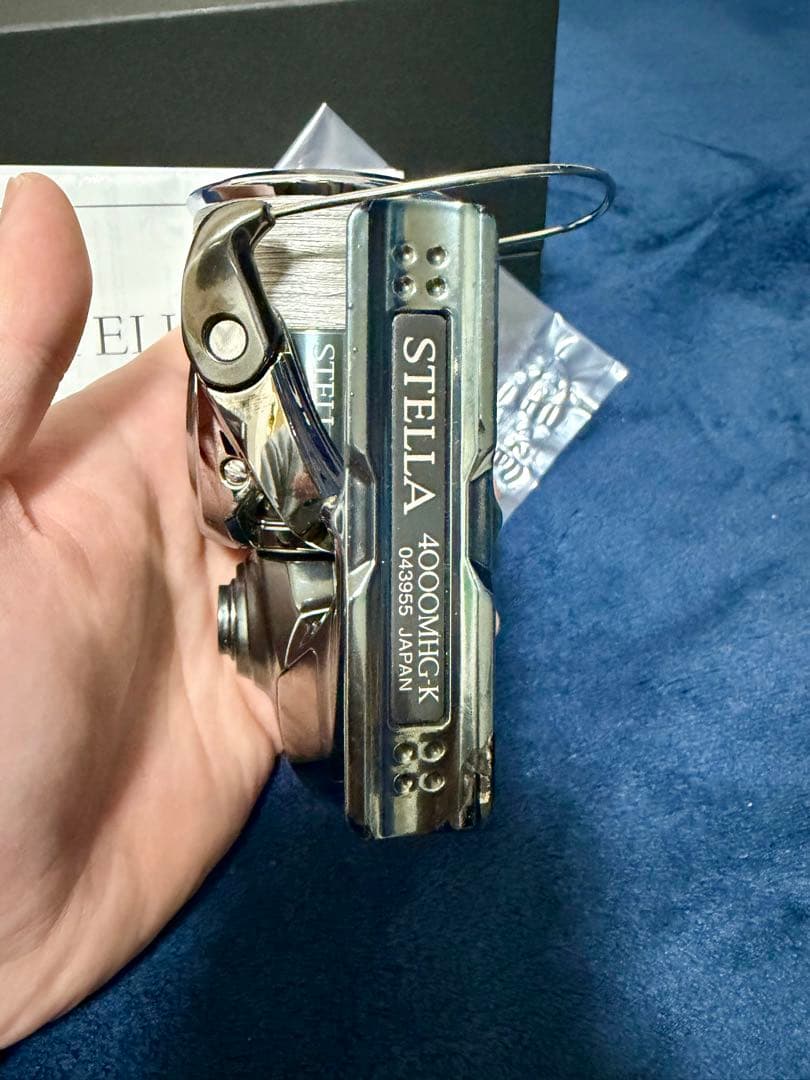 22STELLA 4000MHG スピニングリール