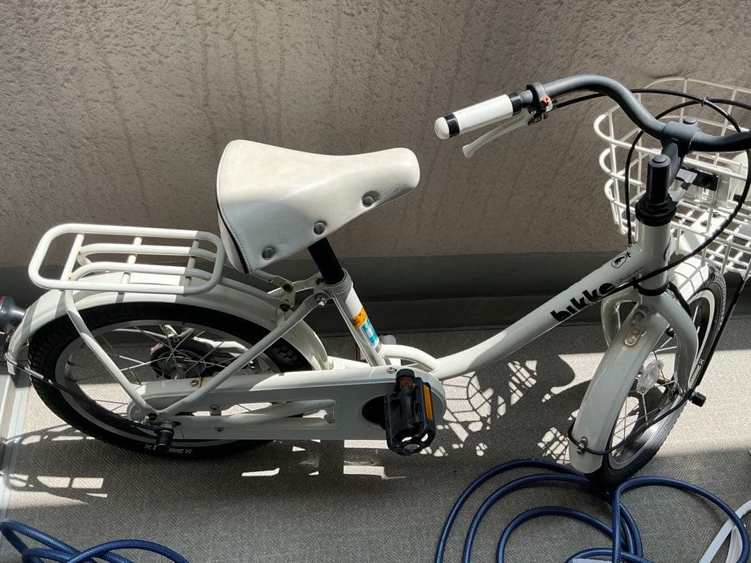 ブリヂストンこども 自転車 BIKKE サイズ16