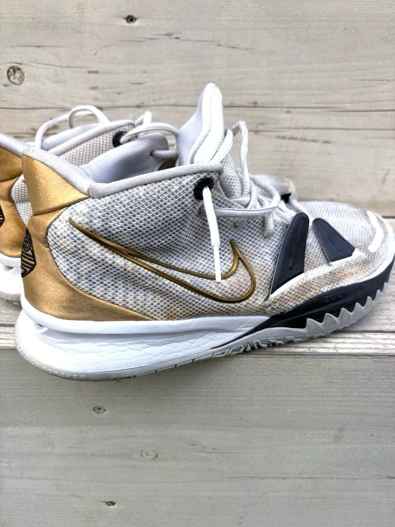 NIKE カイリー Kyrie 7 バスケットボール シューズ