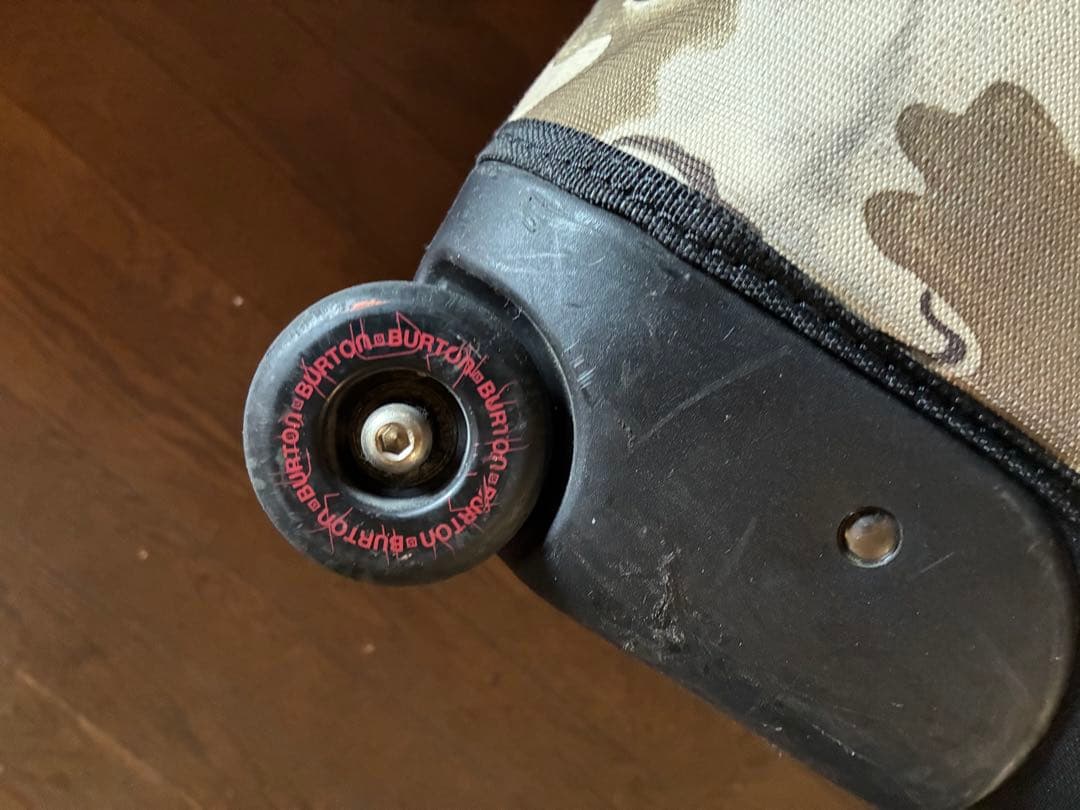 BURTONソフトキャリーバッグ