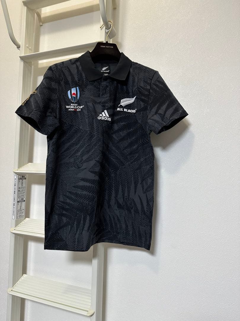 美品　アディダス ラグビー 2019W杯 オールブラックス ポロシャツ