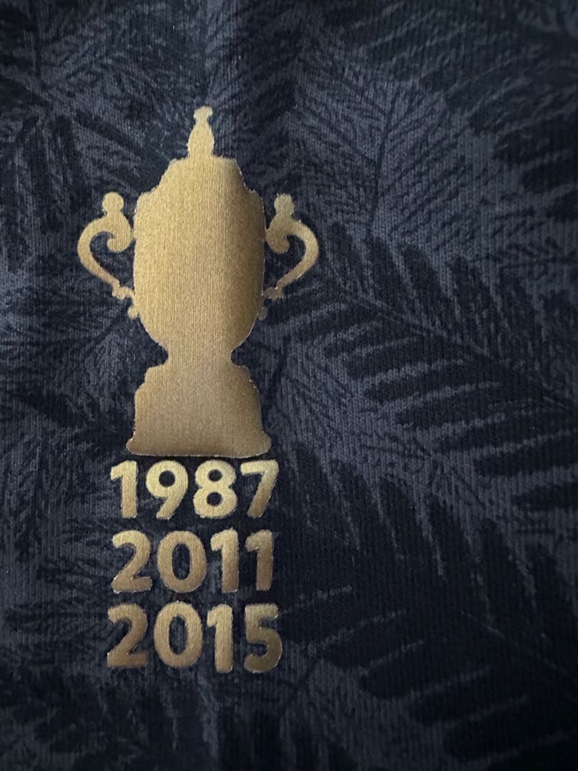 美品　アディダス ラグビー 2019W杯 オールブラックス ポロシャツ