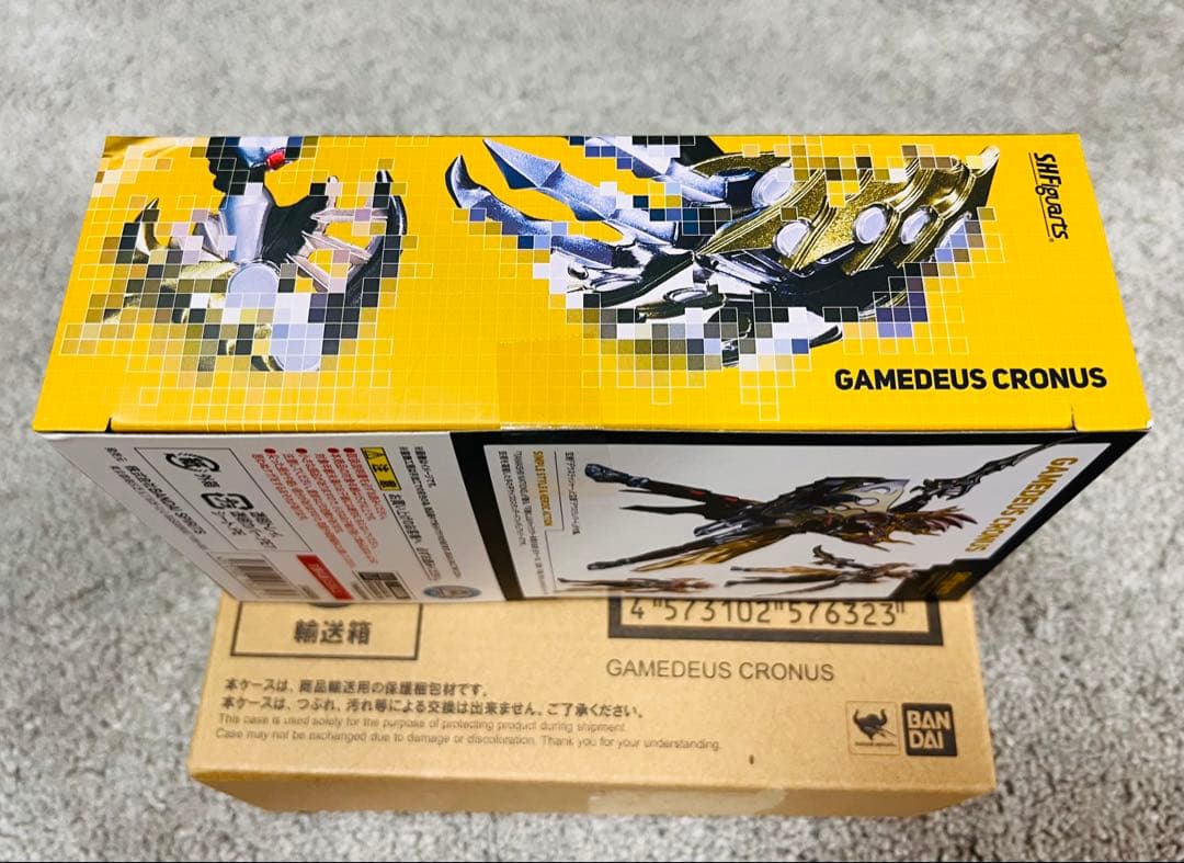 バンダイ 仮面ライダーエグゼイドゲムデウスクロノス【未使用品】