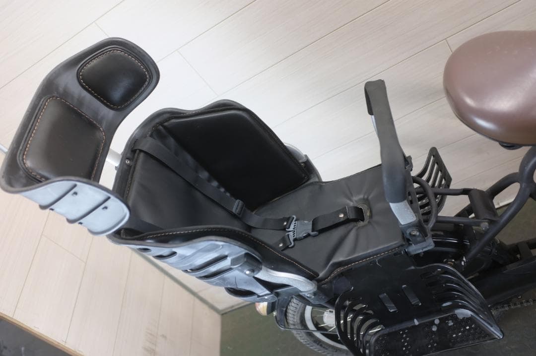 電動自転車 ヤマハPAS KISS 20インチ 3段変速 8.7Ah 充電器有