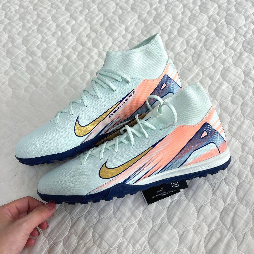 NIKE サッカーシューズ　28センチ