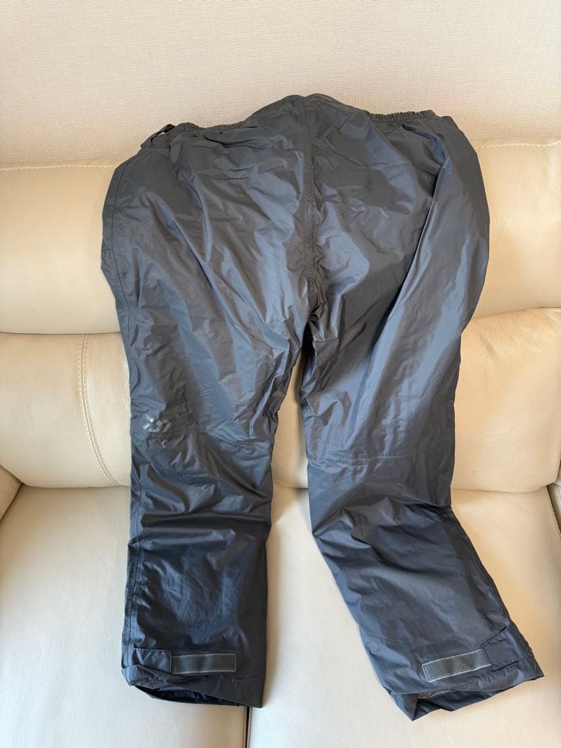 ダイワ　冬用フィッシングウェア上下　XL