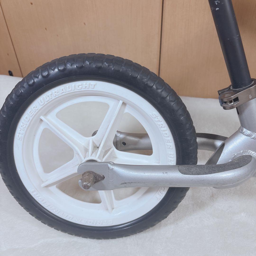 ストライダー プロ 12 STRIDER PRO 12 シルバー　軽量