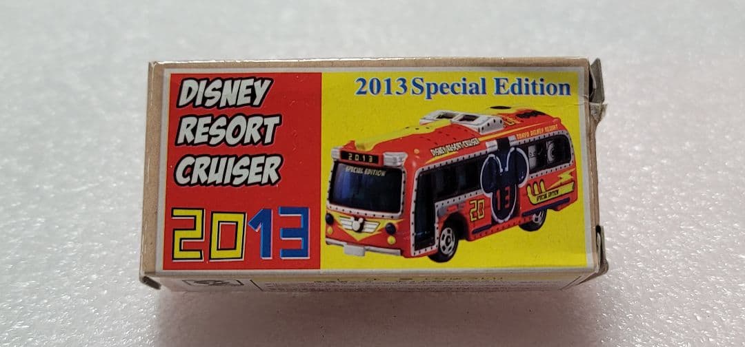 【送料無料】未使用！ 2013 ディズニー クルーザー ミニカー 「 トミカ 」