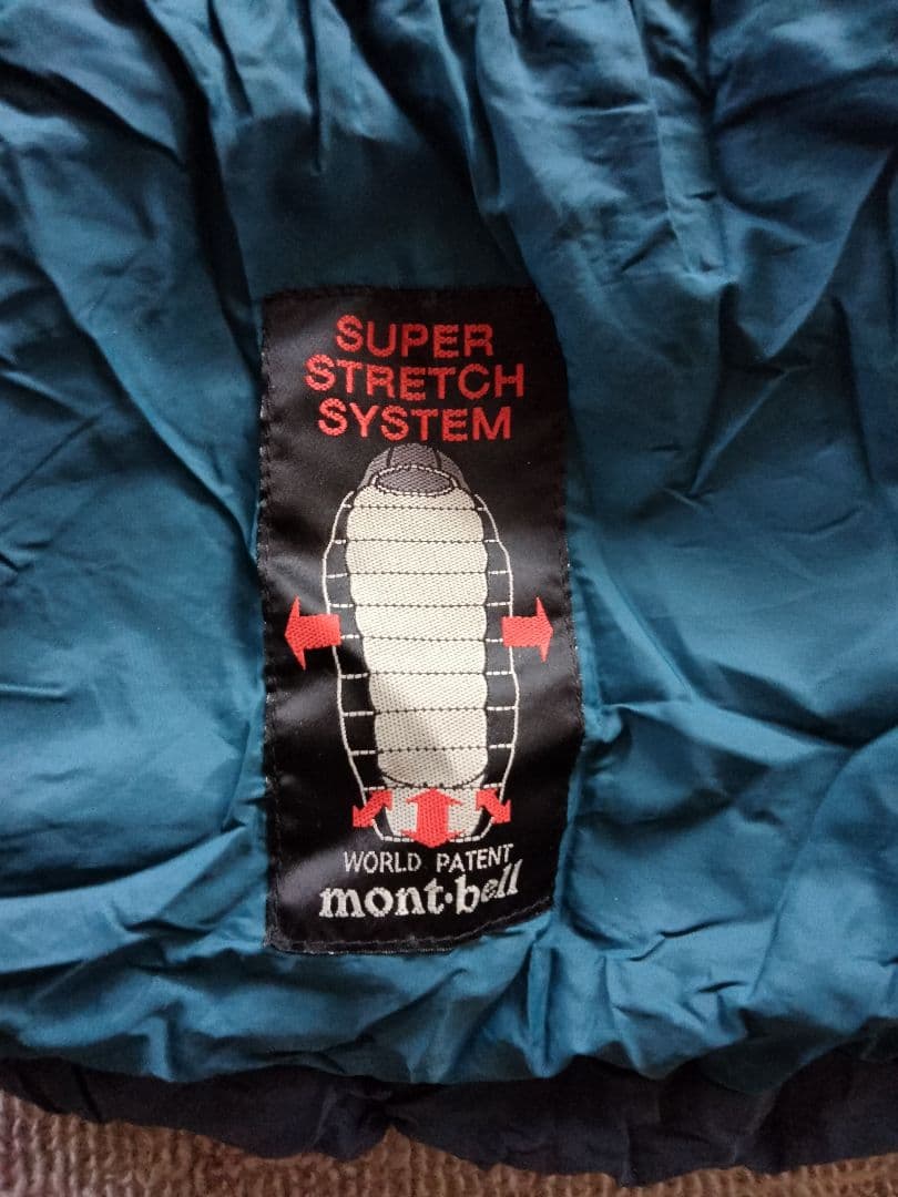 貴重な#4　mont-bell Burrow Bag スーパーストレッチ
