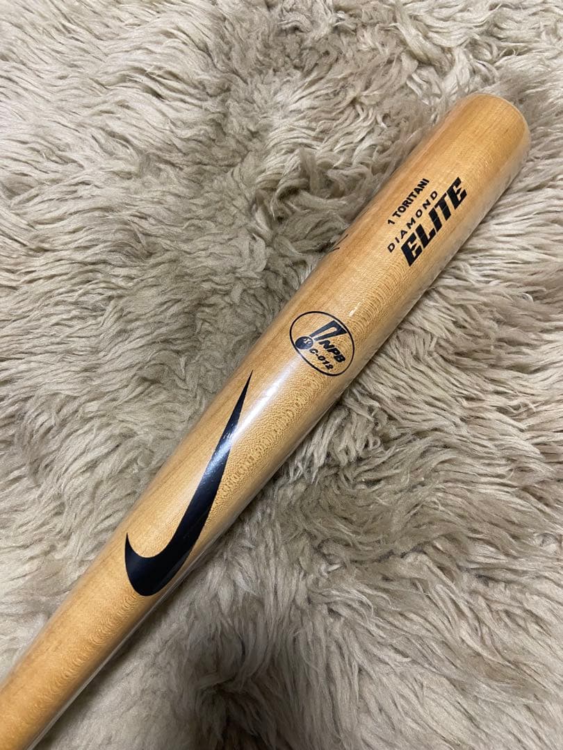 鳥谷敬実使用硬式木製バットNIKEサイン入りプロ野球阪神タイガース支給品