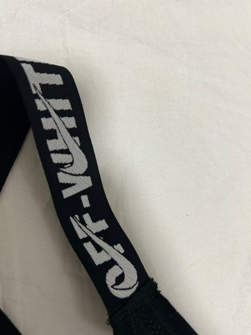 NIKEナイキ　OFF-WHITE バックアローロゴ　タンクトップ/キャミソール