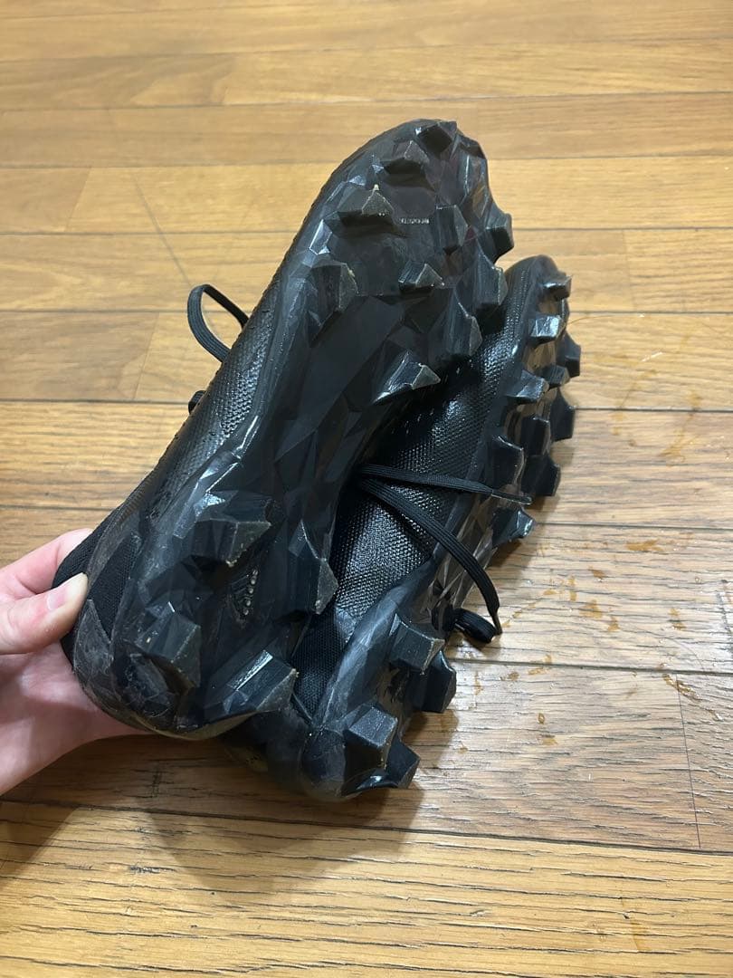 アディダス　サッカースパイク プレデター アキュラシー.3 箱無し