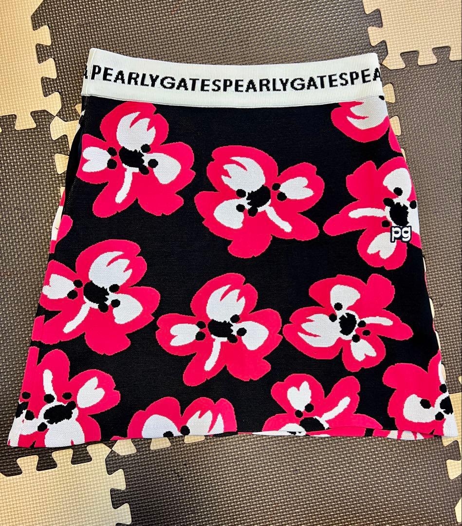 PEARLY GATES フラワーパターンスカート