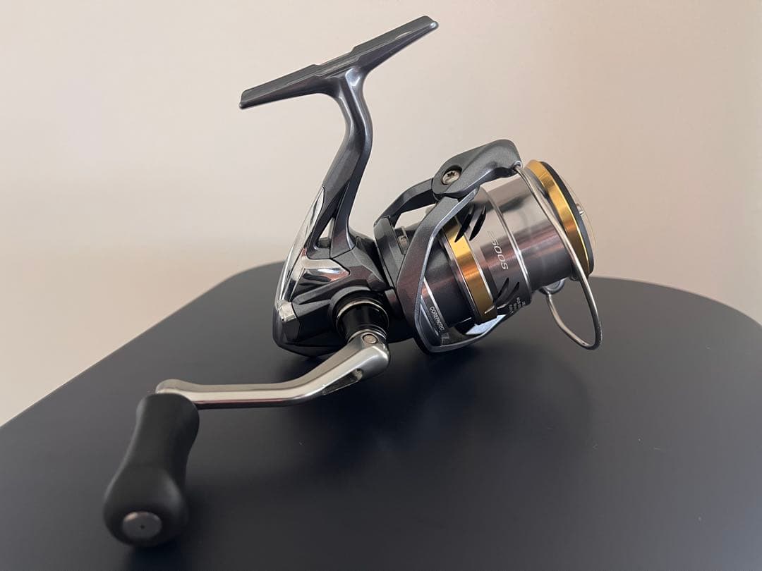SHIMANO ULTEGRA 2500HGS リール