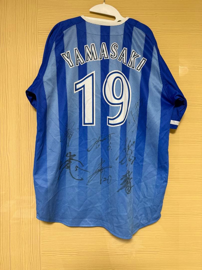 横浜 山崎選手 サイン入りユニフォーム 19