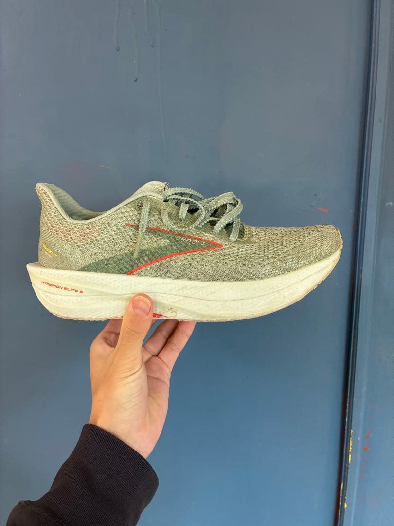 Brooks ハイペリオン テンポ エリート3 25.5cm
