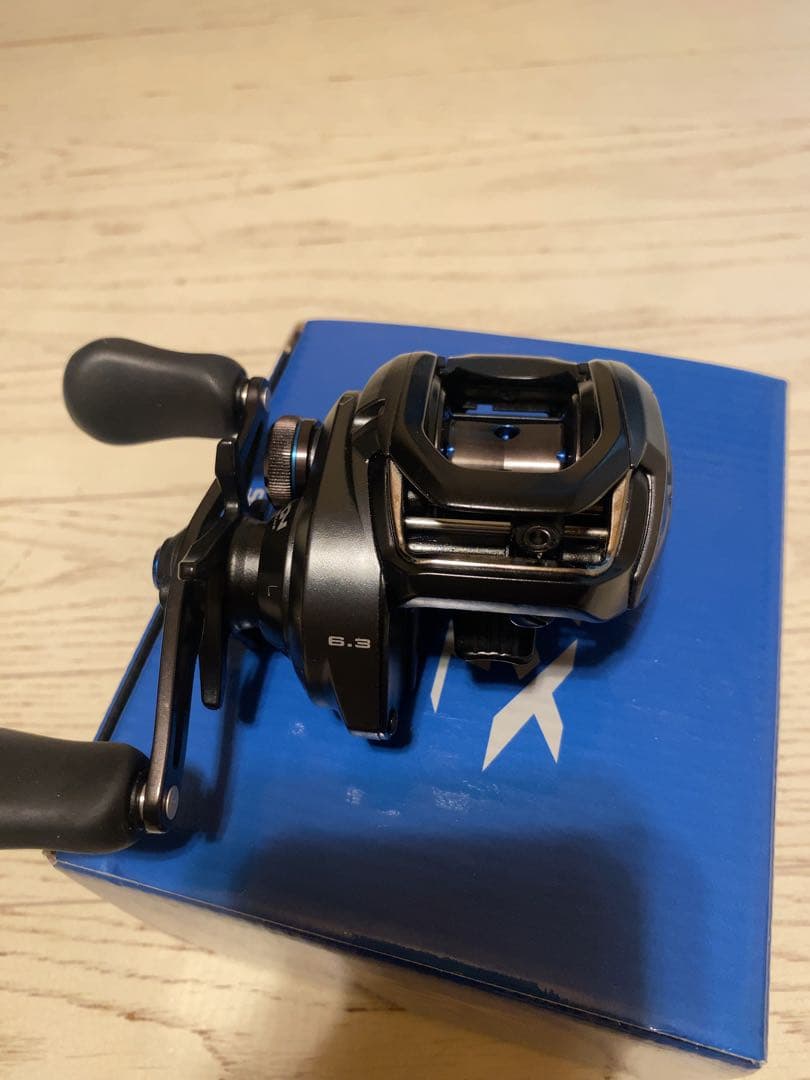 リール SHIMANO SLX MGL70