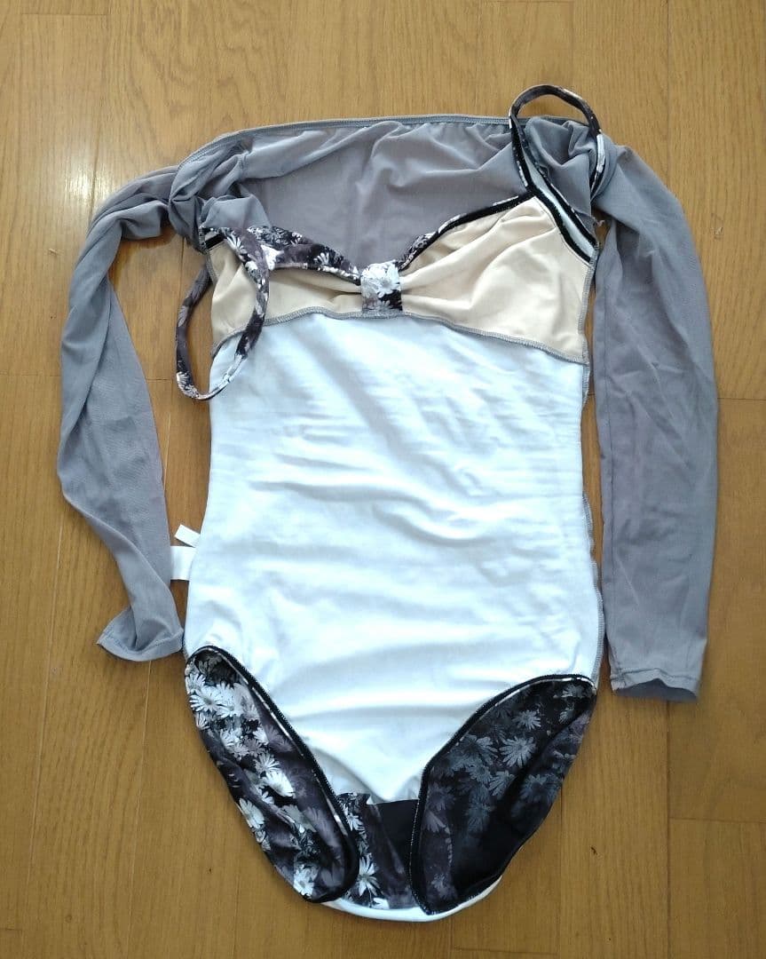スティナ stina レオタード サイズＬ