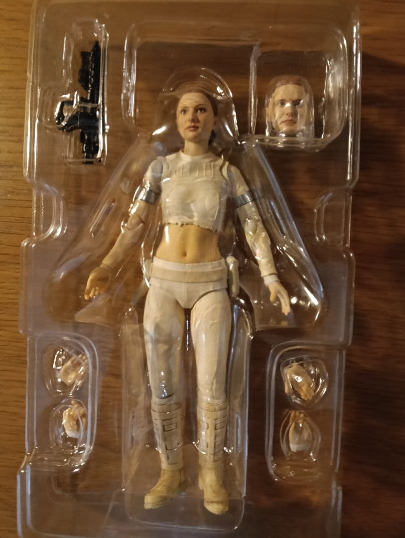 SHフィギュアーツ パドメ・アミダラ アナキン・スカイウォーカー クローンの攻撃