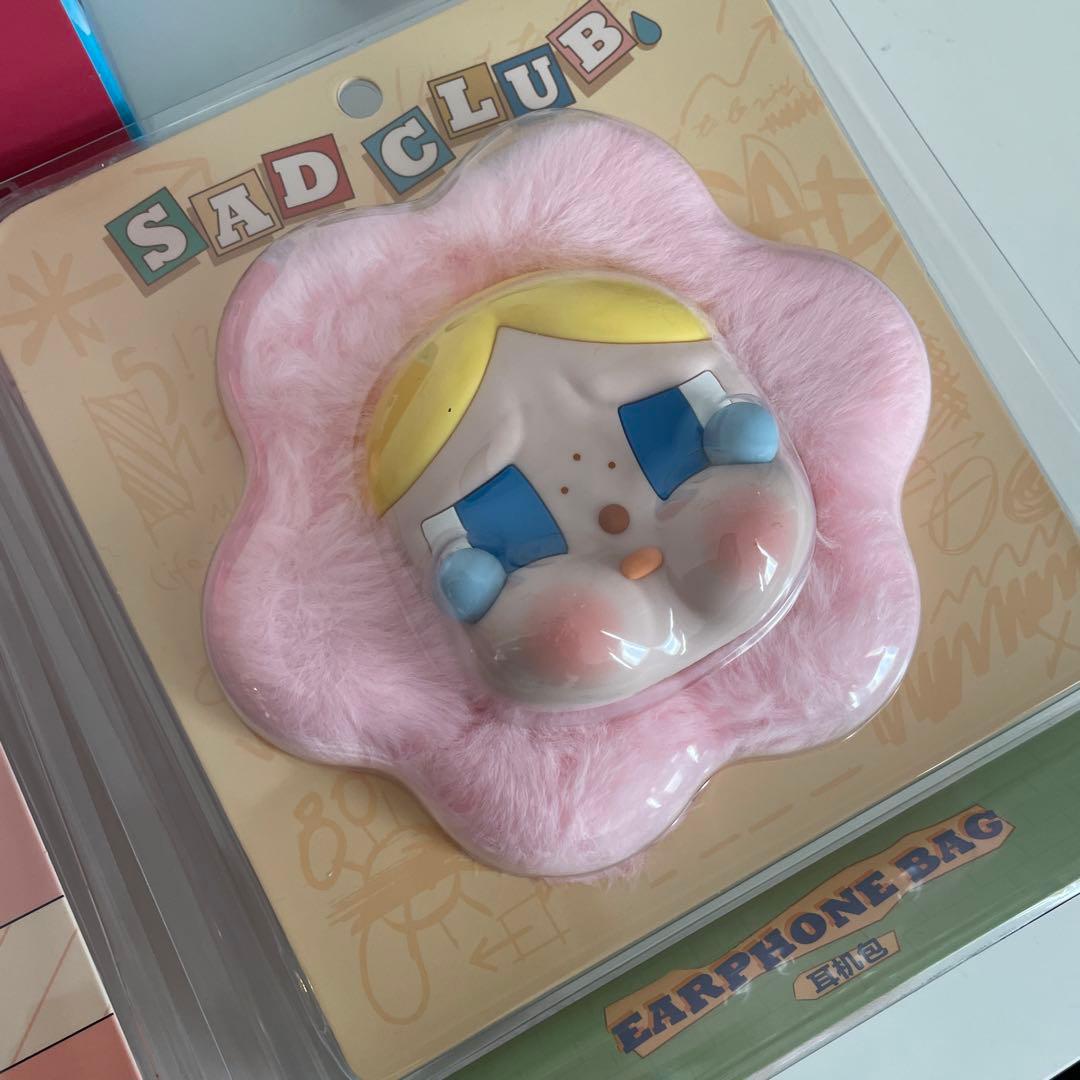 POP MART crybaby. ぬいぐるみキーホルダー 5個