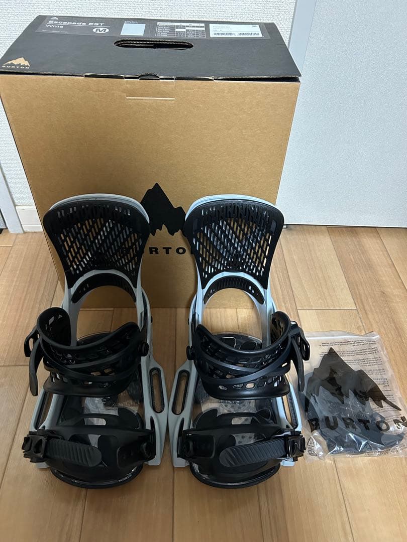 ウィメンズ Burton エスカペイド EST スノーボードバインディング　M