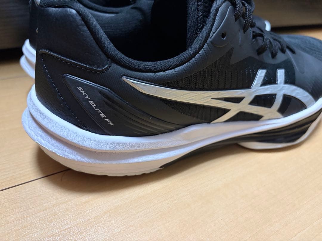 ASICS SKY ELITE FF3 27.5 ローカット (新古品)