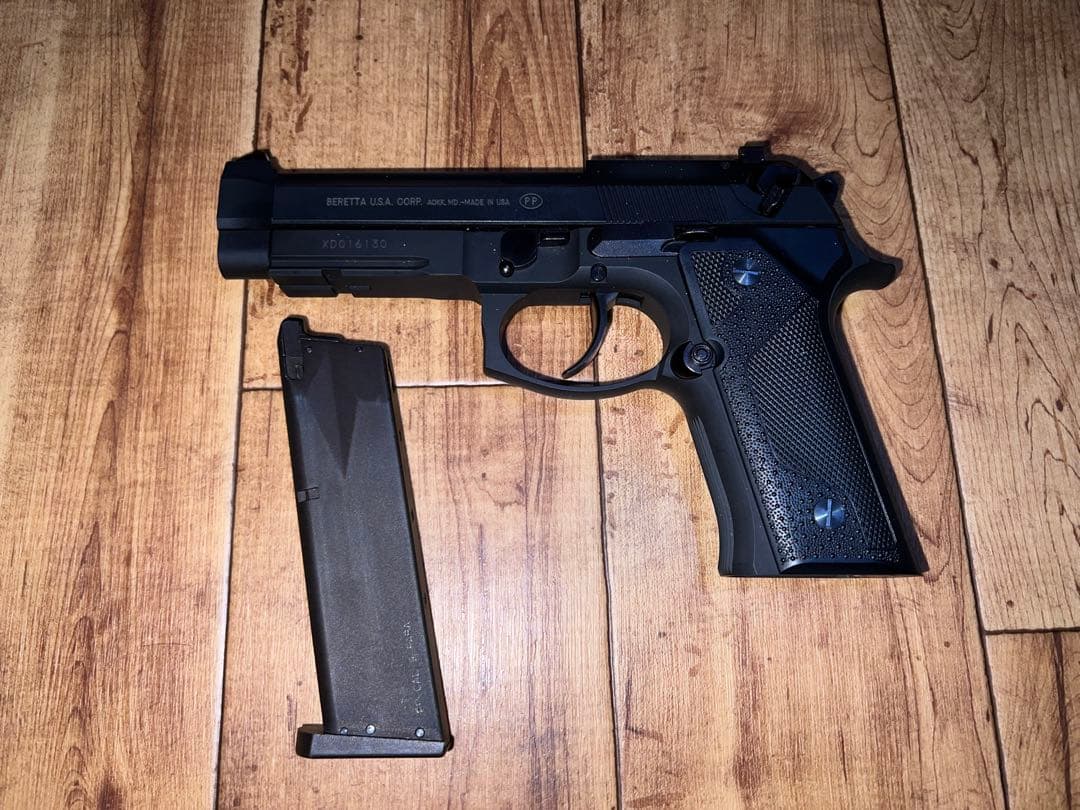 トイガン ksc m92 vertec