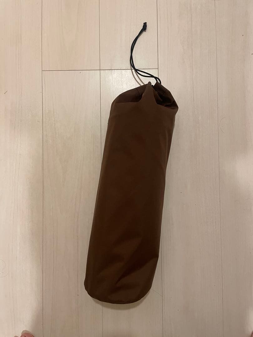 telo looks ブラック タープ、hooks2個、ガイロープ自在金具付き