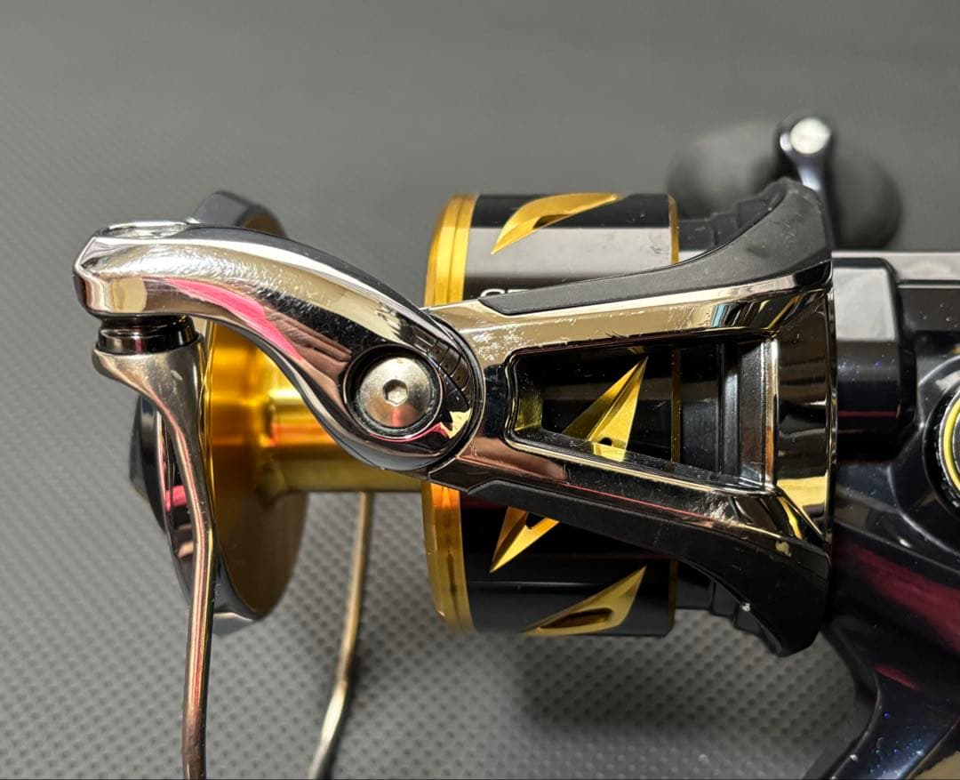 20ステラSW18000HG 右軸なし OH後使用少 スプール良好 箱付