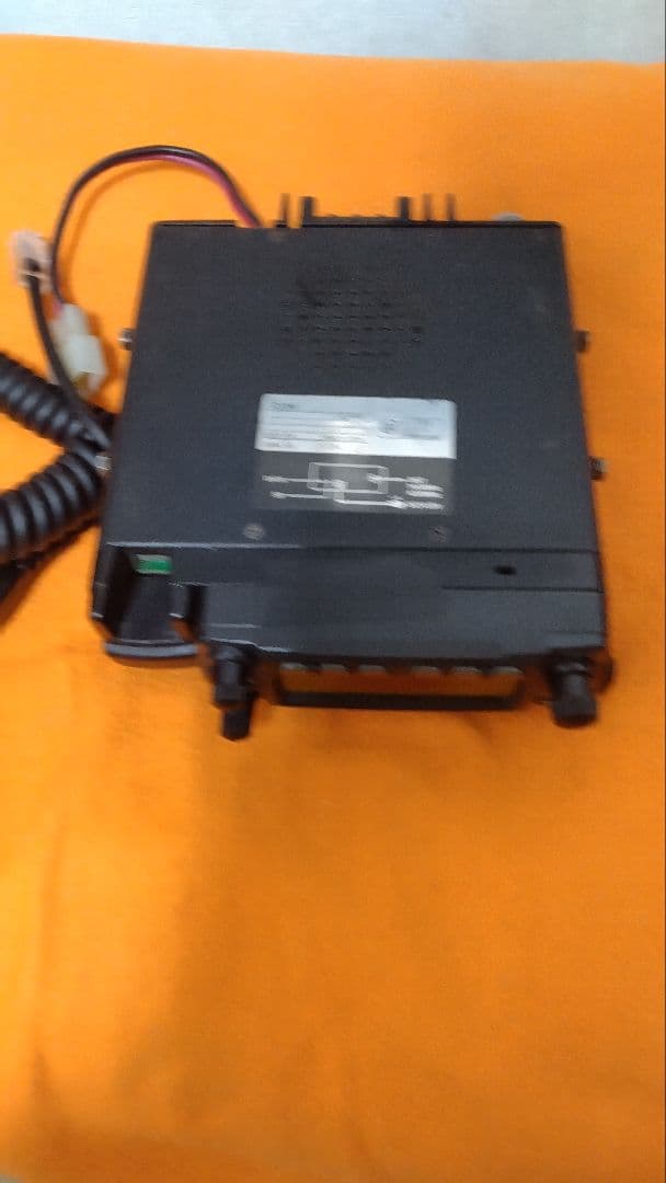 Icom ディユアルバンドトランシーバー IC-207