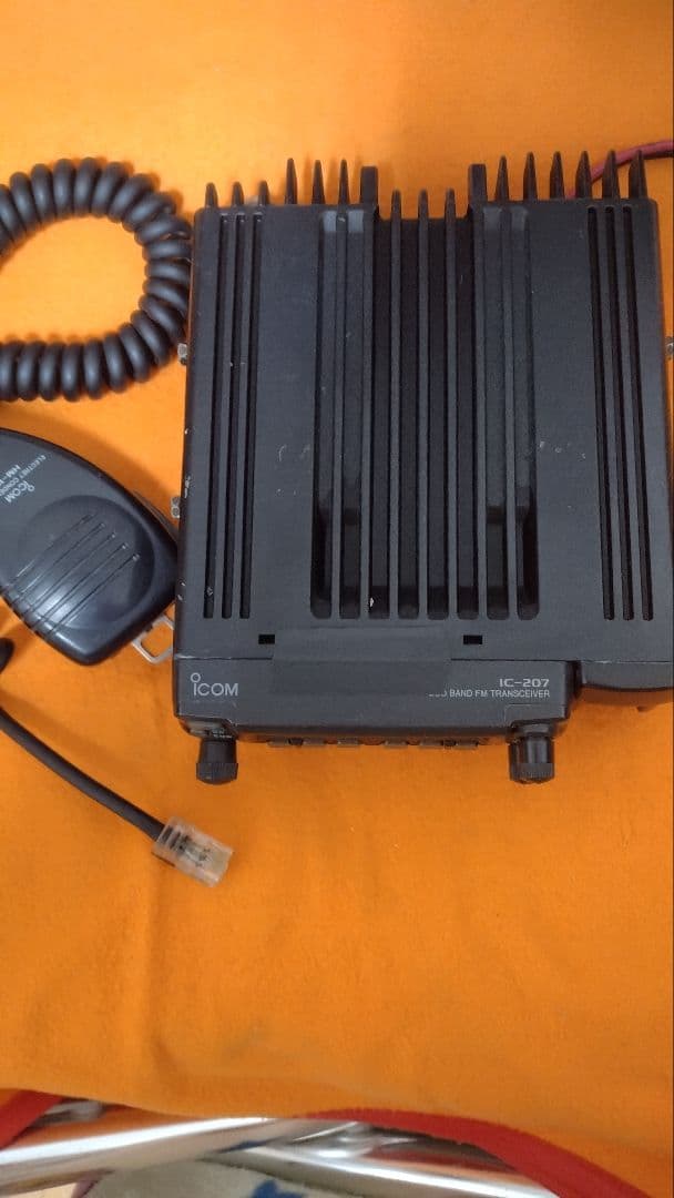 Icom ディユアルバンドトランシーバー IC-207