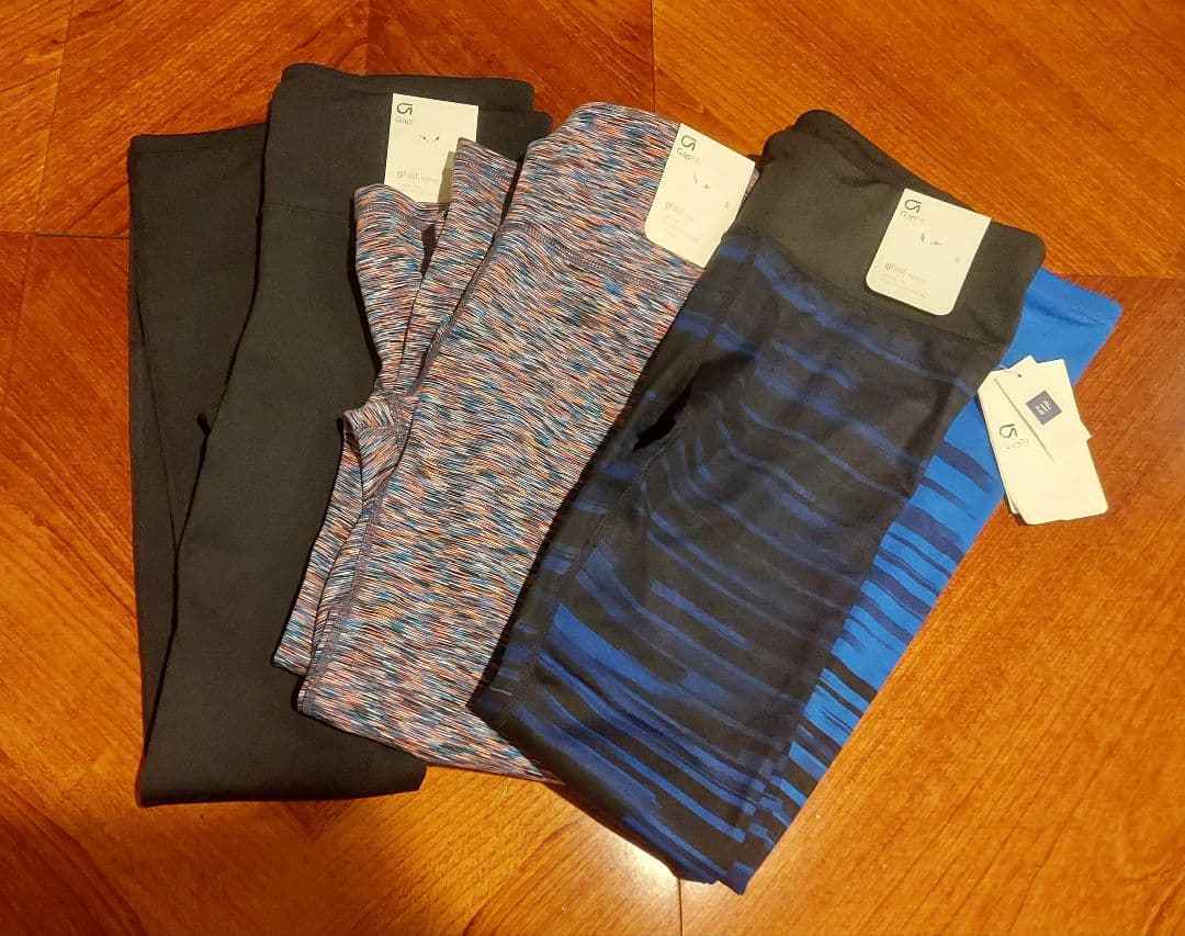 未使用 GAP レギンス 3点セット スポーツ用