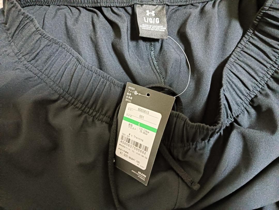 に*様 アンダーアーマーUNDERARMOUR上下セット/正規品/未使用//サイ
