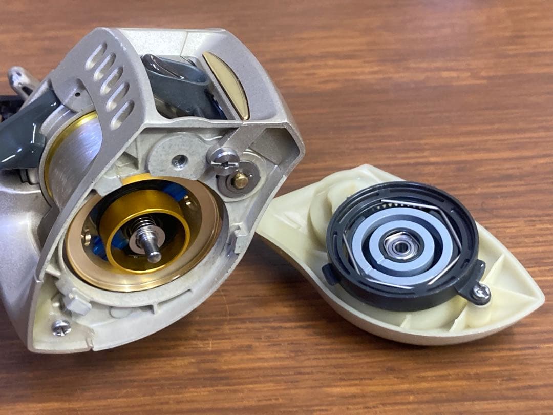 リール Daiwa TEAM DAIWA-X 105HL