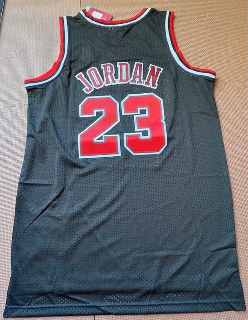 新品 NBA シカゴ・ブルズ ユニフォーム 23 マイケル・ジョーダン Lサイズ