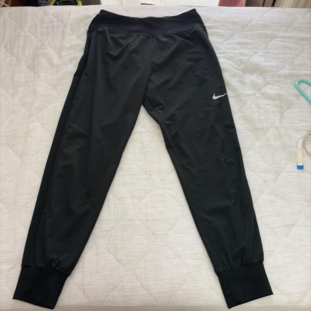 NIKE フード付きブラックジャージ上下セット レディース M