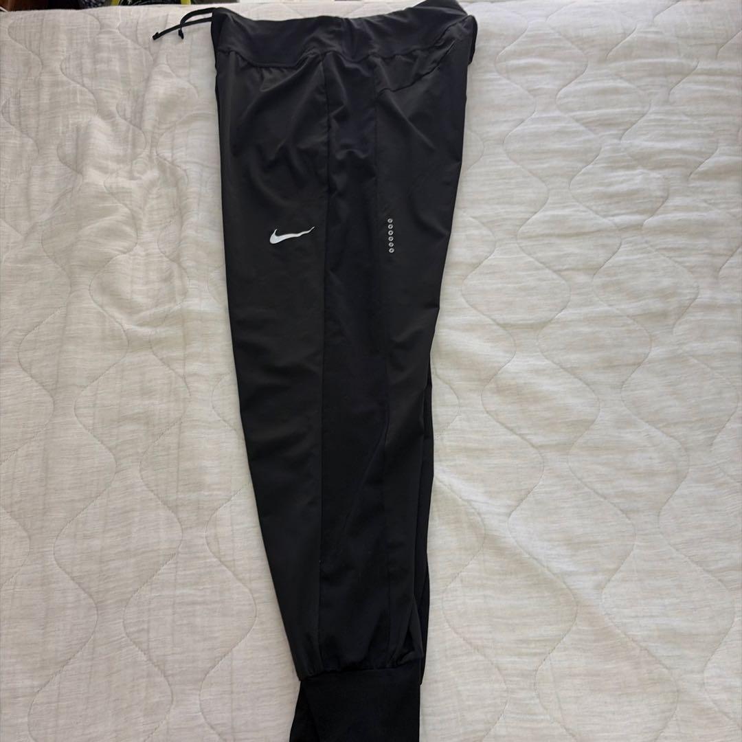 NIKE フード付きブラックジャージ上下セット レディース M