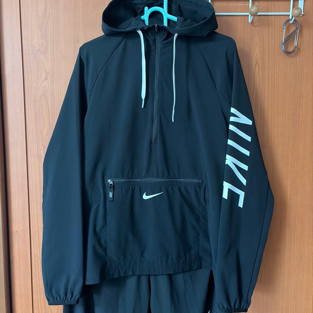 NIKE フード付きブラックジャージ上下セット レディース M