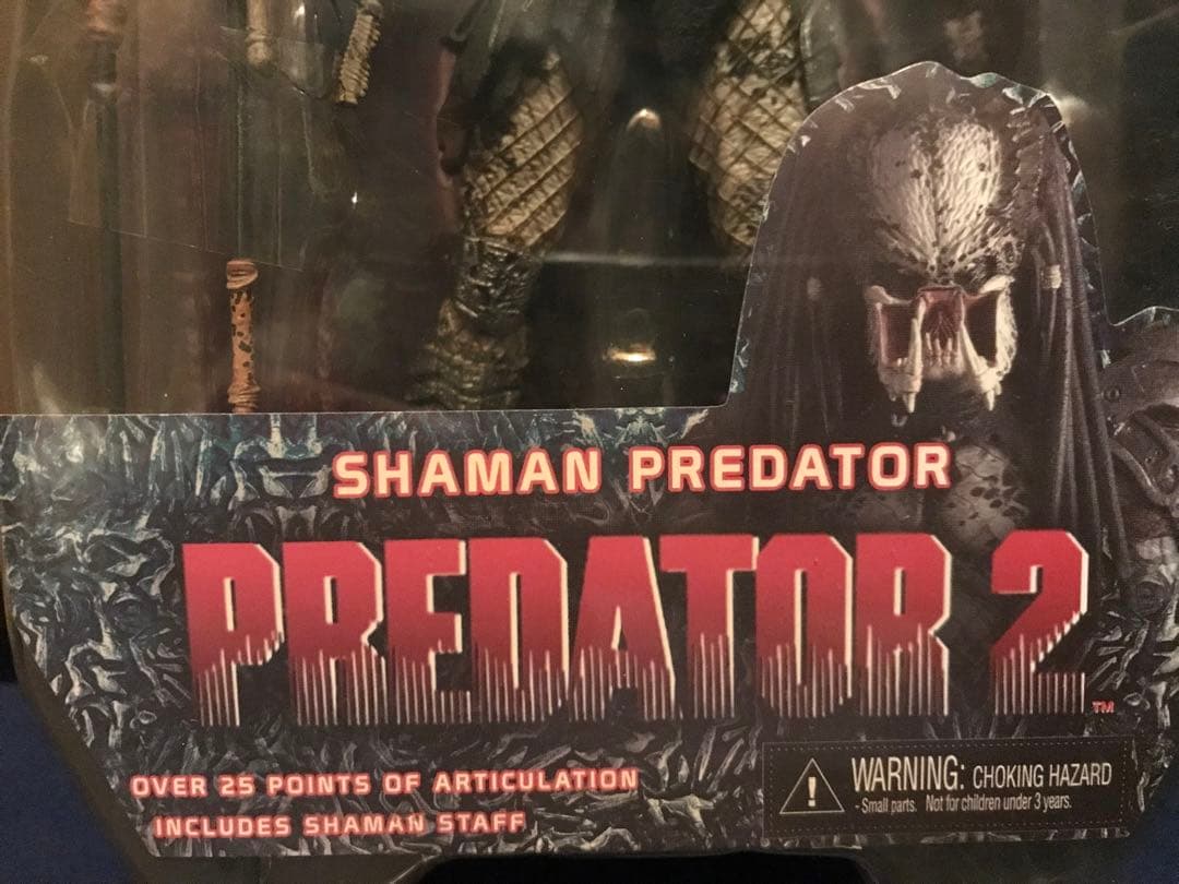 新品未開封　NECA 　シャーマンプレデター アクションフィギュア